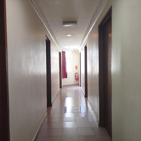 Sentosa Villa Hotel Klang Bagian luar foto