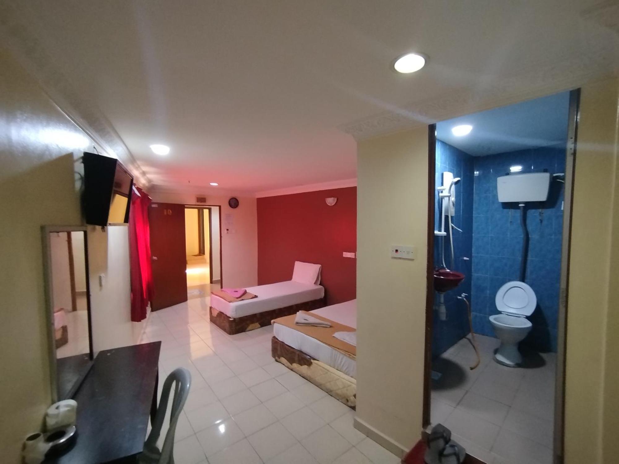 Sentosa Villa Hotel Klang Bagian luar foto