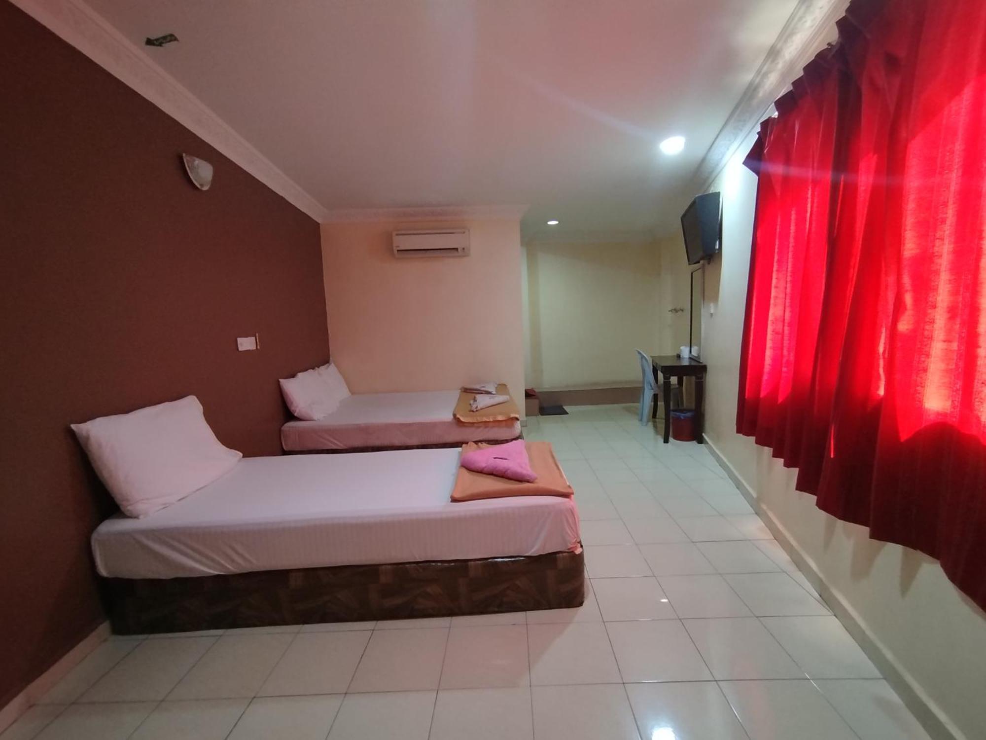 Sentosa Villa Hotel Klang Bagian luar foto